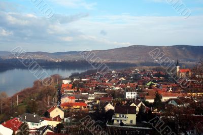 town at foot of mountains