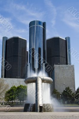 Renaissance Center and fountain