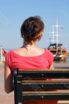 observing ships