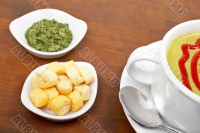 Puree, bread croutons and parsley