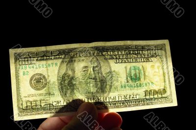 watermark 100 usd