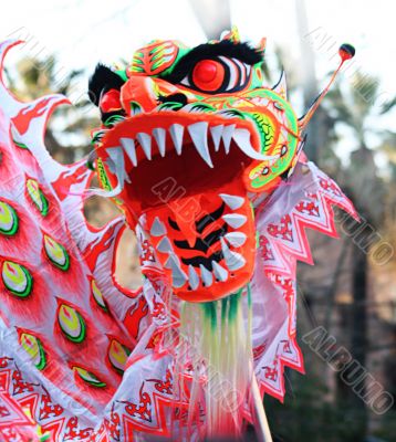 chinese dragon mask