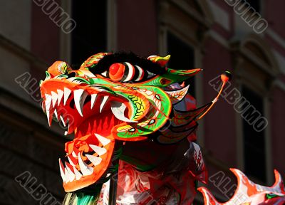chinese dragon mask