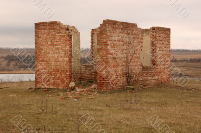 Ruins of the old building.