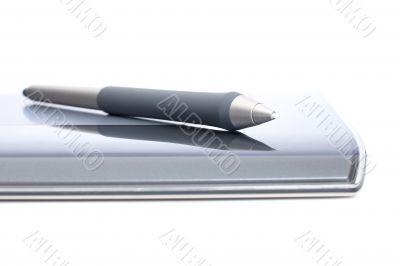 Graphic tablet and pen