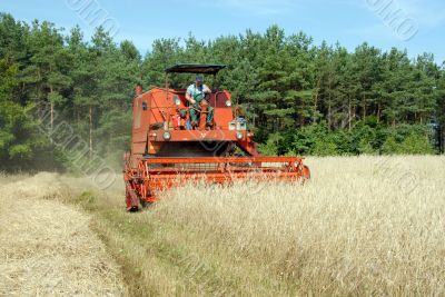 combine harvester