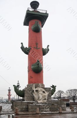 Rostral columns on the embankment