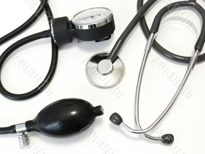 Medical manometer with stethoscope