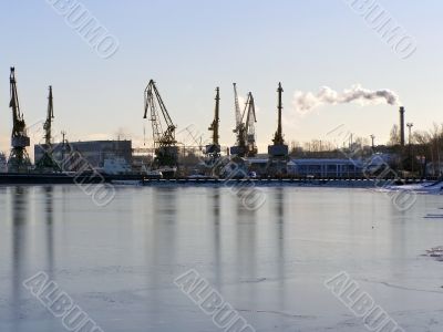 Winter industrial port