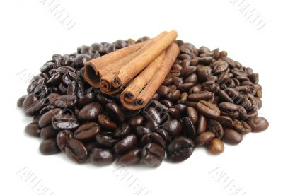 Coffee beans and cinnamon