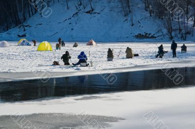 Winter fishing 3