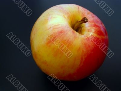 Red apple