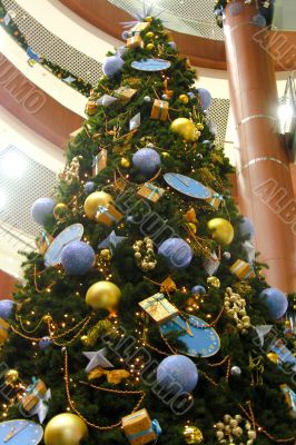 Richly decorated Christmas Tree