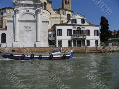 house in venice italy