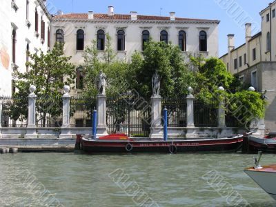 house in venice italy