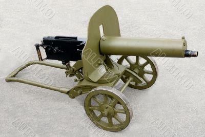 Old heavy machine gun