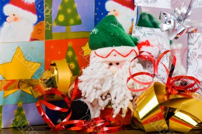 Santa puppet with gifts