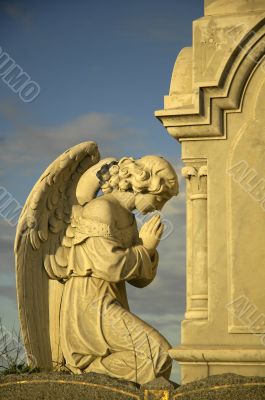 praying angel