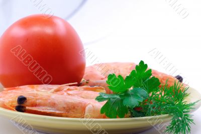 Prawns and tomato