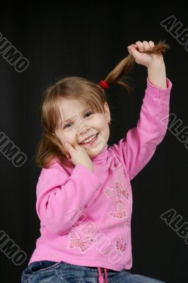 child keeps hairs