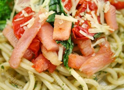 Bacon Pesto Pasta