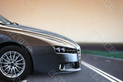 Beautiful car. Great details !