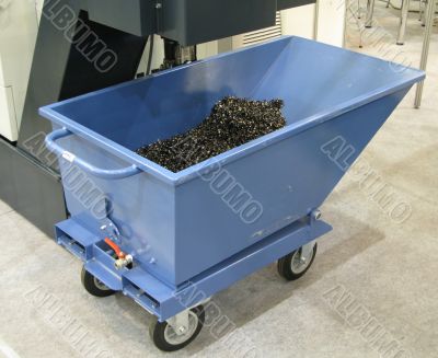 Shavings cart