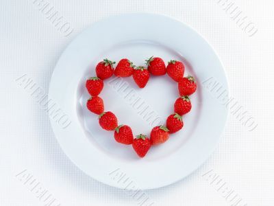 heart from strawberries