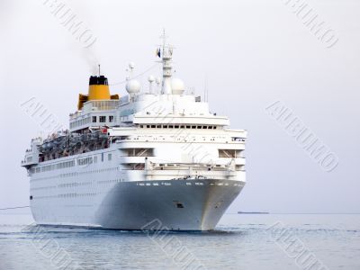 ocean ship