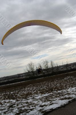 Paraplan in winter in Russia