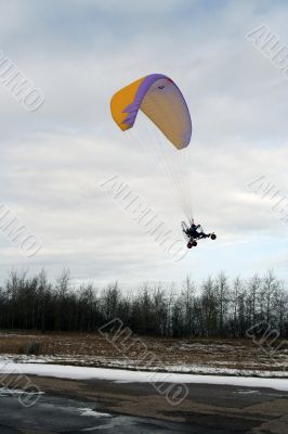 Paraplan in winter in Russia