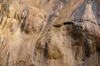 Travertine wall