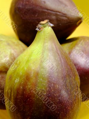 Ripe figs