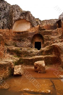 Caves and water near Adyamyn