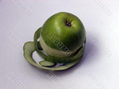 Green juicy apple