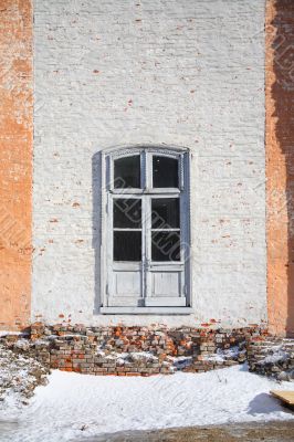 Uspenski cathedral, door in the wall
