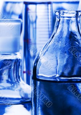 Laboratory glass