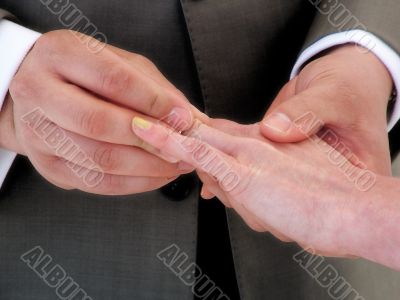 Tie the Knot