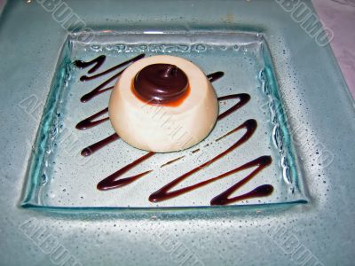 Posh Cheesecake Bomb