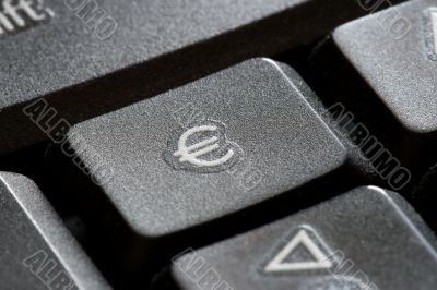 euro keyboard key