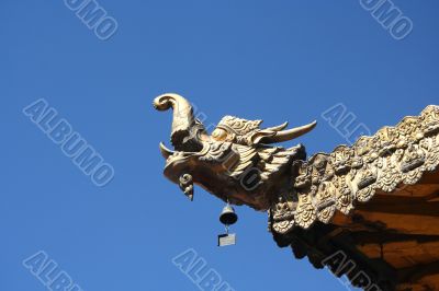 Temple dragon and blue sky