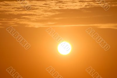 image of the Sun in the sunrise
