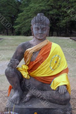 Buddha with yellow