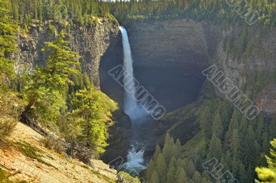 Cascade falls.
