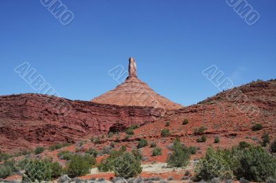 Red Rock Castle Vallet 2