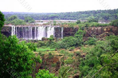 Iguassu (Iguazu; Igua