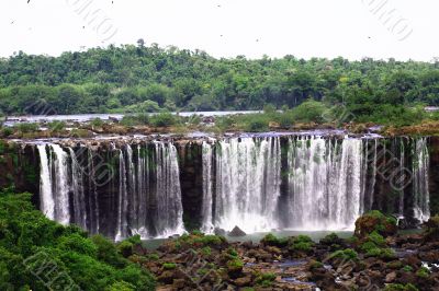 Iguassu (Iguazu; Igua