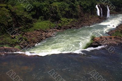 Iguassu (Iguazu; Igua