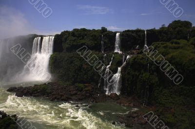 Iguassu (Iguazu; Igua