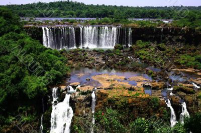 Iguassu (Iguazu; Igua